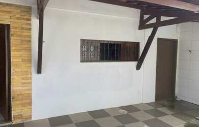 Imagem 6: Casa para aluguel e venda com 231 metros quadrados com 3 quartos em Papicu - Fortaleza - C