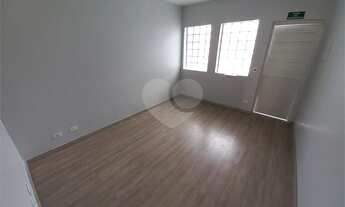 Imagem 2: Sobrado para locação residencial ou comercial no centro do Taboão da Serra