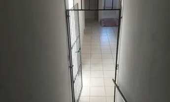 Imagem 5: POTENCIAL DE USO: 6 Apartamentos (2/4 cada); Escola/Creche; Clínica Médica; Sede Empresari