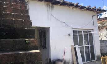 Imagem 7: Casa com 3 unidades conjugadas, sendo uma um pequeno ponto comercial