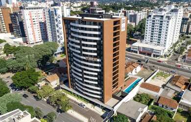 Imagem 12: Apartamento 3 Quartos à venda no Cabral, 110m² com 3 vagas R$ 1300.000.00 andar alto