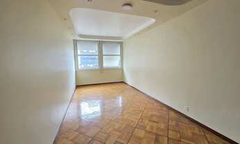 Imagem 3: Locação - Apartamento de 03 quartos no Centro, andar alto, vista incrível e localização im