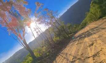 Imagem 3: Oportunidade: Terreno de 1000m² em São Roque com Acesso Fácil e Documentação OK