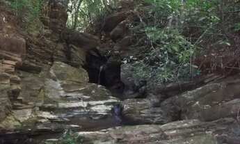 Imagem 6: Terreno de 7 hectares, com nascente e córrego nos fundos, próximo a Serra do Cipó