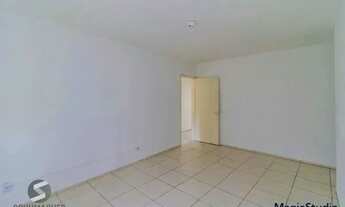 Imagem 4: Apto de 2 dormitórios com garagem, arejado e ensolarado, próximo ao Bourbon Ipiranga