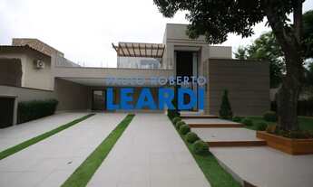 Imagem: CASA EM CONDOMÍNIO - ALPHAVILLE - SP