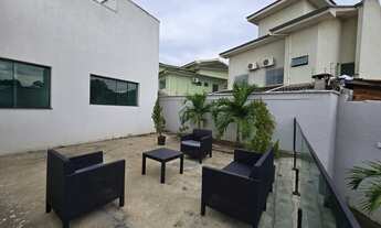 Imagem 3: Casa Alto padrão rica armarios 4suites plenas 02 suítes comCLOSET Lote510M² ÁreaGourmet