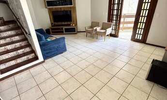 Imagem 7: Sofisticação e Conforto em Petrópolis - Casa 4 Quartos em Condomínio Flor da Serra