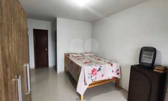 Imagem 6: Sobrado para venda tem 243 metros quadrados com 4 quartos em Campo de Santana - Curitiba