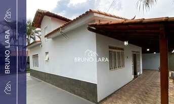 Imagem: Casa à venda em Sarzedo, Bairro Cachoeira