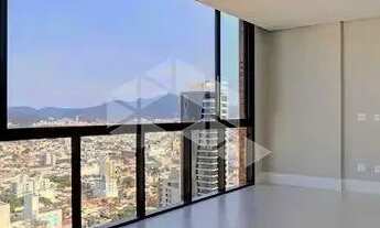 Imagem 4: Apartamento 4 quartos e 4 vagas no Centro de Balneário Camboriú SC