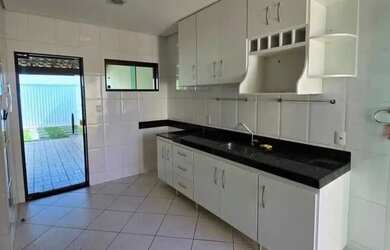 Imagem 3: Casa em Pinhais - Venda