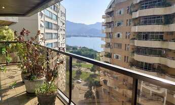Imagem 2: Lagoa - Apartamento para venda possui 227 metros quadrados com 4 quartos em Lagoa - Rio de