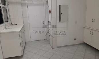 Imagem 3: Apartamento para aluguel tem 130 metros quadrados com 3 quartos