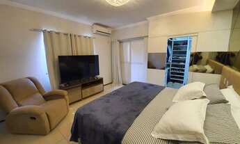 Imagem 3: Casa de condomínio térrea para venda tem 250 metros quadrados com 3 quartos