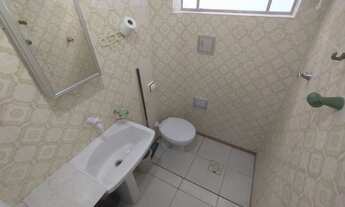 Imagem 7: Kitnet Espaçosa e Ventilada em Frente ao Mar - Oportunidade