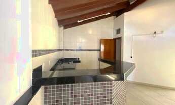 Imagem 4: Excelente casa em condomínio fechado, 03 quartos, sendo 01 suíte,nascente, riquíssimo em a