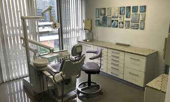 Imagem 3: 2 Consultórios odontólógicos no Centro Cívico, totalmente equipado