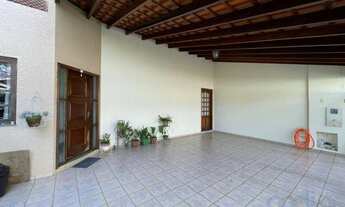 Imagem 4: Casa com 5 dormitórios à venda, 198 m² por R$ 750.000,00 - Jardim Ipe - Atibaia/SP