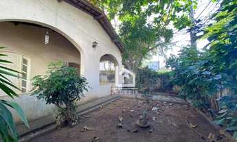 Imagem 5: Oportunidade: Casa de esquina em localização privilegiada da Praia da Costa