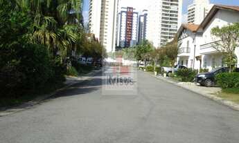 Imagem 4: Casa de condomínio sobrado para venda possui 220 metros quadrados com 3 quartos