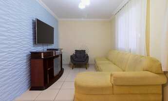 Imagem 4: Sobrado em condomínio no bairro Novo Mundo! 3 dormitórios (sendo 1 suíte), 2 banheiros, 2