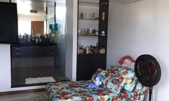 Imagem 4: Casa com Piscina na Aruana