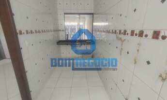 Imagem 2: Casa com 2 quartos para locação no BAIRRO CASTANHEIRAS, GOVERNADOR VALADARES MG