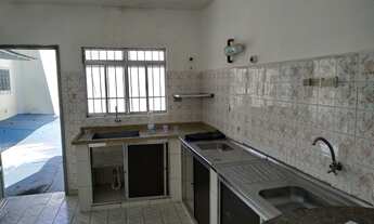 Imagem 4: Casa para aluguel possui 510 metros quadrados com 6 quartos em Vila Simone - São Paulo - S