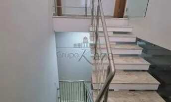 Imagem 4: Jacarei - Casa Padrão - Villa Branca