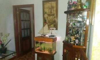 Imagem: Casa com 4 dormitórios à venda, 200 m²