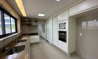 Imagem 3: Casa em condomínio fechado em Alfhaville , condomínio Itapuã, 04 suítes , 03 Garagens