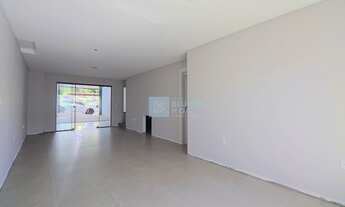 Imagem: Amplo sobrado no bairro Vila Nova!