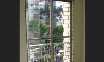 Imagem 4: Apartamento com 3 quartos para alugar por R$ 1300.00, 75.00 m2 - AGUA VERDE - CURITIBA/PR