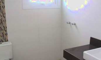 Imagem 2: Sobrado para Venda - 135m², 3 dormitórios, sendo 1 suites, 2 vagas - Guarujá