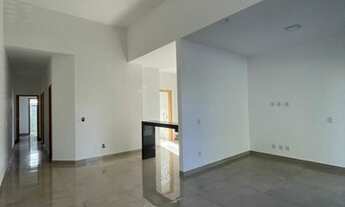 Imagem 3: Casa para Venda em Lagoa Santa, Centro, 3 dormitórios, 1 suíte, 2 banheiros, 2 vagas