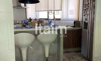 Imagem 5: Apartamento à venda com 2 dormitórios sendo 1 suíte , 3 vagas na garagem, 130m² em alto p