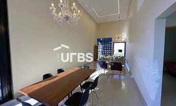 Imagem 5: Casa de condomínio térrea para venda tem 180 metros quadrados com 3 quartos