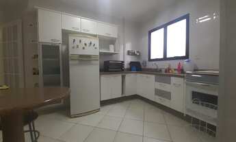 Imagem 4: Apartamento para aluguel possui 130 metros quadrados com 3 quartos