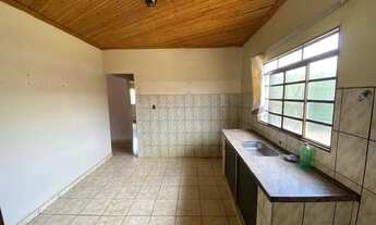 Imagem 4: Oportunidade. Vendo casa no centro de Neves Paulista, de frente com a avenida principal