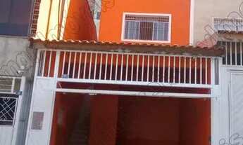 Imagem 2: Sobrado com Área Gourmet