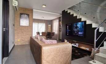 Imagem 2: Vendo casa de 4/4 sendo duas suítes no sim