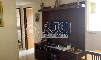 Imagem 2: Imóvel para venda possui 75 metros quadrados com 2 quartos em Barro Vermelho - São Gonçalo