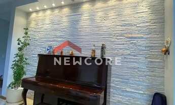 Imagem: Casa de condomínio em Avenida Adonias Cepellos