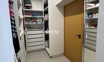 Imagem 7: Casa residencial em condomínio disponível para locação no bairro Grand Ville em Uberlândia