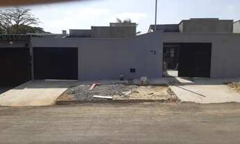 Imagem 2: Casa para alugar em Trindade, Setor Ponta Kayana, com 2 suítes, com 180 m²