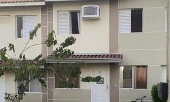 Imagem: Casa de condomínio em Rua dos Guamirins