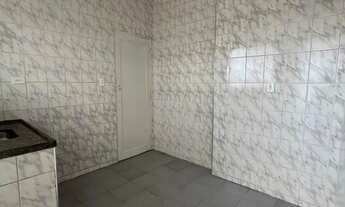 Imagem 6: 02 dosm na Av Afonso Pena prox. ao canal 4 em Santos/SP