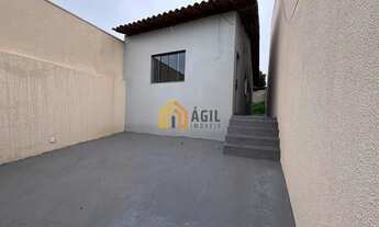 Imagem: Casa com 2 dormitórios à venda, 55 m²