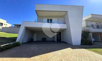 Imagem: Condomínio com 4 quartos à venda em Loteamento